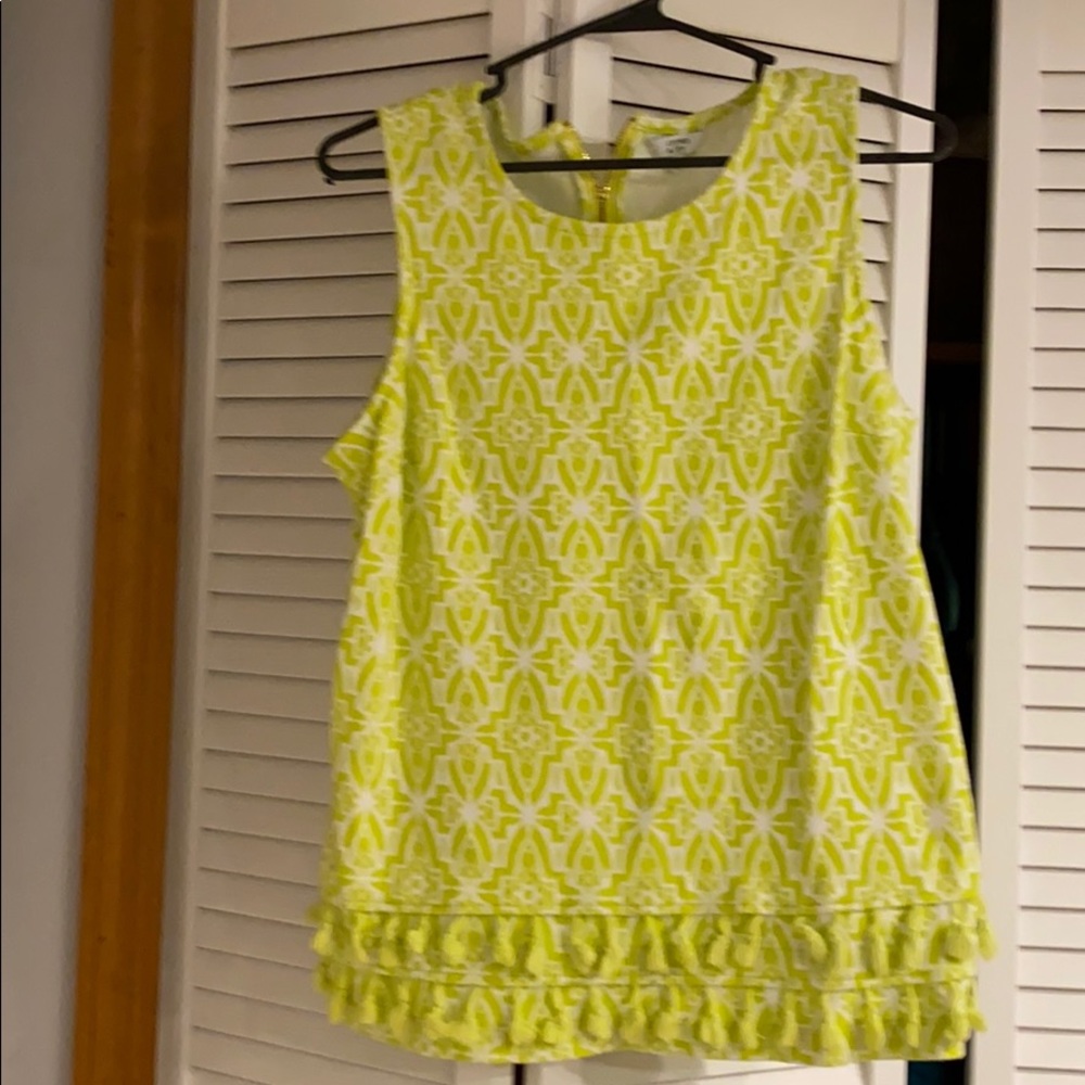 Crown and ivy tank